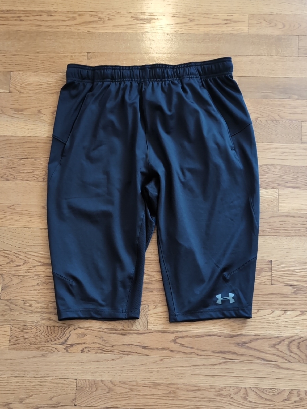 Under Armour Men’s Black Performance Athletic Shorts